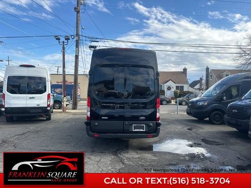 Used 2017 Ford Transit 350 XLT image 6