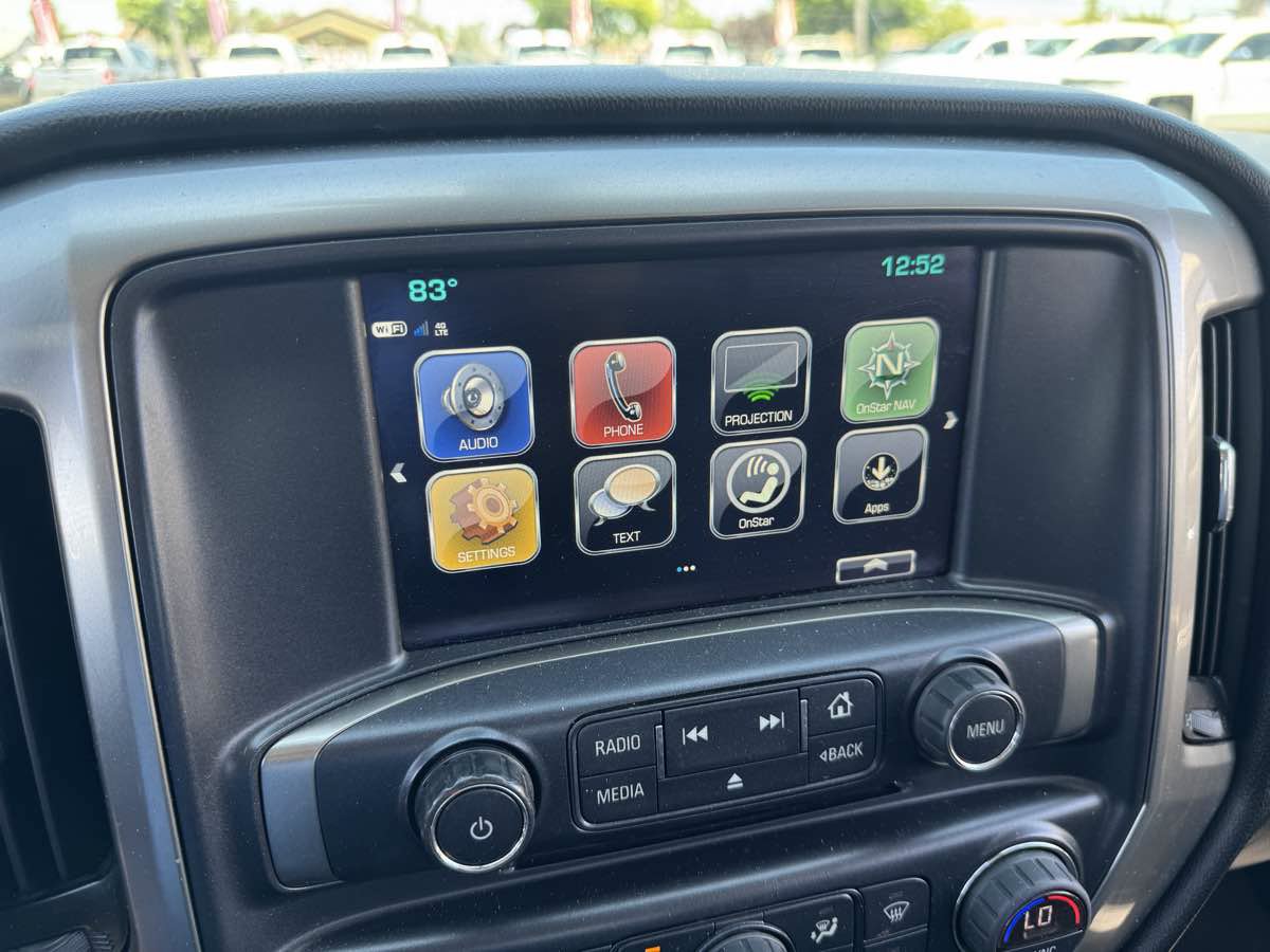 Used 2018 Chevrolet Silverado 1500 LT w/ All Star Edition AWD/4WD image 30