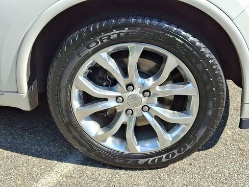 Certified 2017 Dodge Durango Citadel w/ Premium Entertainment Group image 9