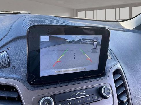 Used 2022 Ford Transit Connect XLT FWD image 14