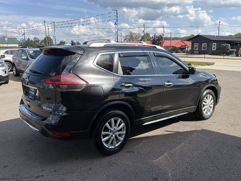 Used 2020 Nissan Rogue SV AWD/4WD image 4