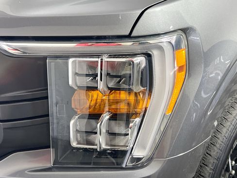 Used 2021 Ford F150 XLT w/ Equipment Group 302A High image 11