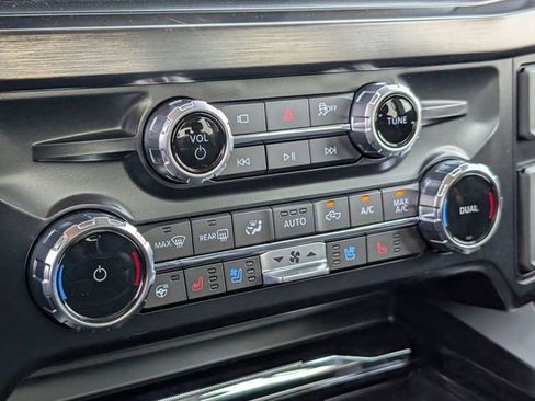 New 2026 Ford F250 Lariat w/ FX4 Off-Road Package AWD/4WD image 53