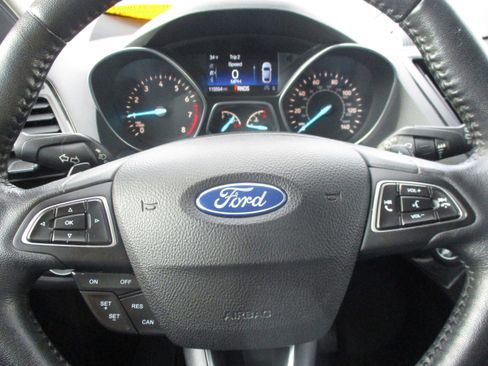 Used 2017 Ford Escape Titanium image 11