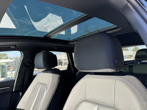 Used 2021 Audi Q3 2.0T Premium w/ Convenience Package image 21