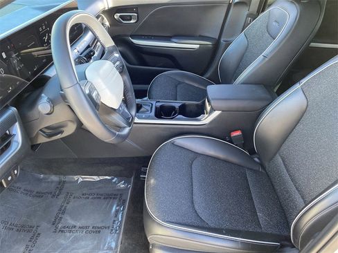 Certified 2025 Kia K4 GT-Line w/ GT-Line Sunroof Package image 18