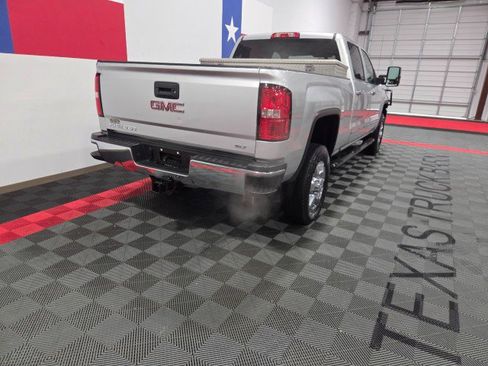 Used 2018 GMC Sierra 2500 SLT w/ Suspension Package, Off-Road AWD/4WD image 20