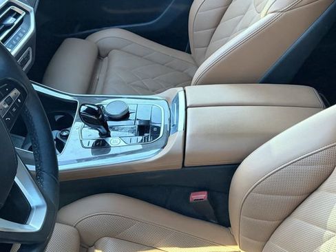 Used 2023 BMW X5 sDrive40i image 8