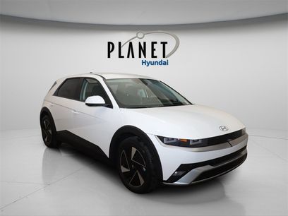 New 2025 Hyundai Ioniq 5 SE
