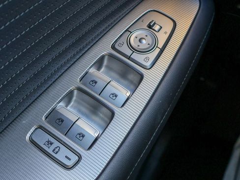 Used 2023 Hyundai Palisade Calligraphy image 19