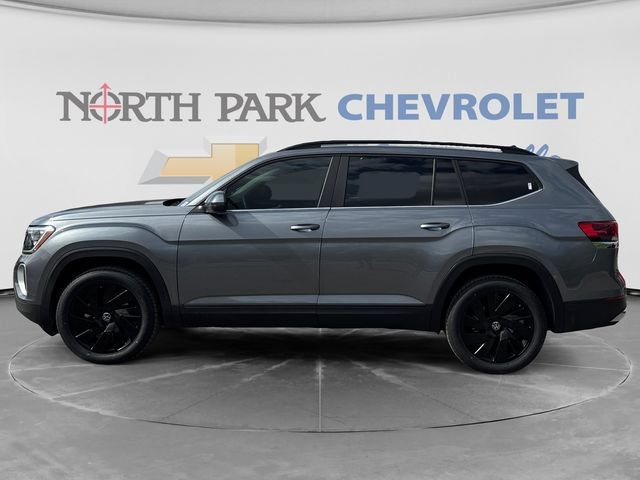 Used 2024 Volkswagen Atlas SE FWD image 6