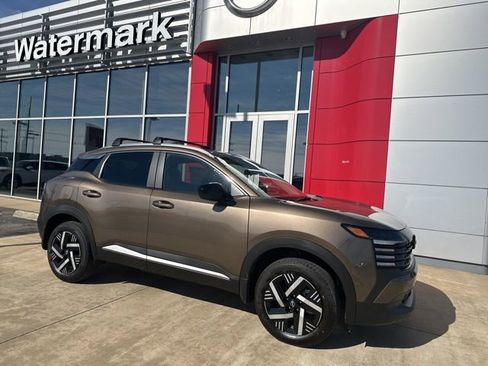 New 2026 Nissan Kicks SV w/ Cold Weather Package image 1