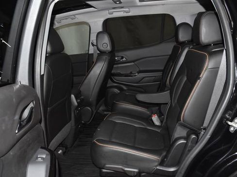 Used 2021 GMC Acadia AT4 w/ Preferred Package image 32