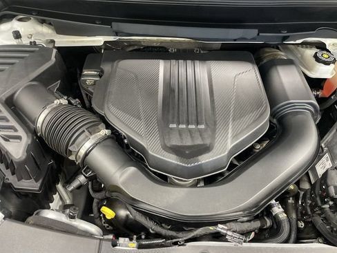 Certified 2025 Chevrolet Traverse LT AWD/4WD image 28