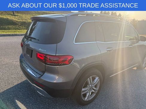 Used 2021 Mercedes-Benz GLB 250 4MATIC image 4