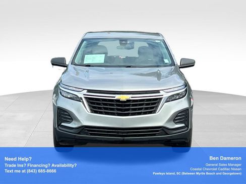 Used 2023 Chevrolet Equinox LS FWD image 2