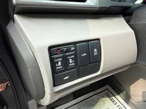 Used 2016 Honda Odyssey EX-L image 22