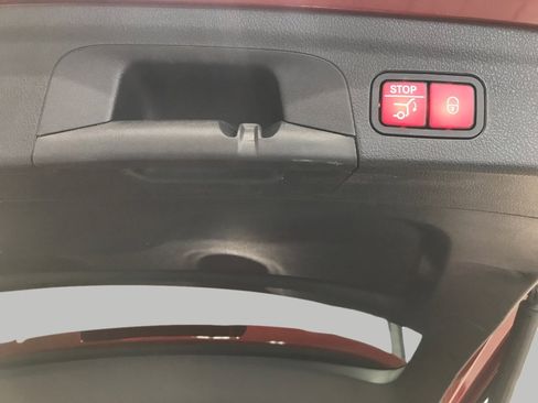 Used 2024 Mercedes-Benz GLE 450 4MATIC image 30