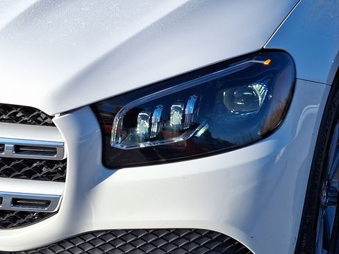 Certified 2023 Mercedes-Benz GLS 450 4MATIC image 8