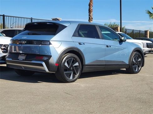 New 2026 Hyundai Ioniq 5 SEL image 2