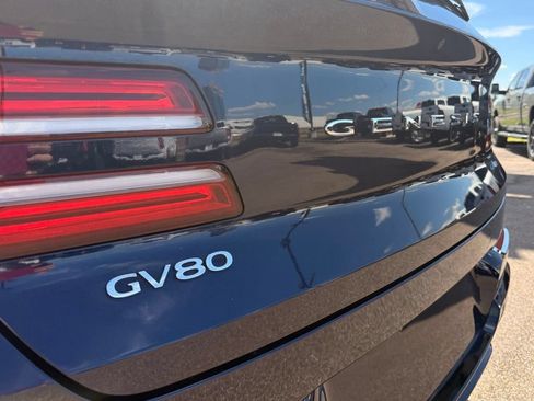 Used 2024 Genesis GV80 2.5T AWD/4WD image 13