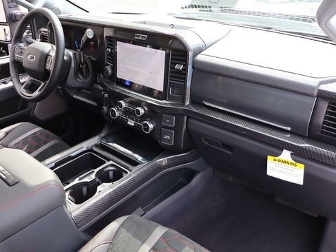New 2026 Ford F250 Lariat w/ Black Appearance Package AWD/4WD image 47