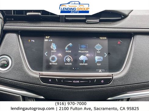 Used 2018 Cadillac XT5 Luxury w/ Driver Awareness Package image 13