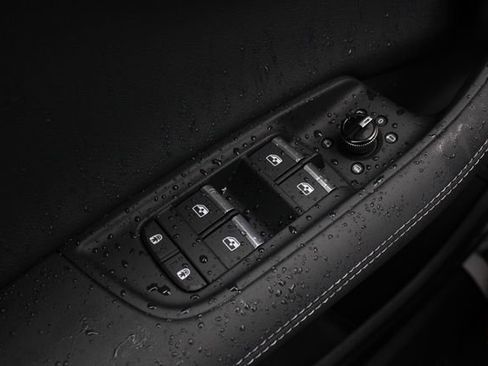 New 2026 Audi Q7 3.0T Prestige AWD/4WD image 7