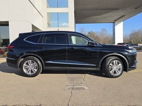 Used 2023 Acura MDX SH-AWD image 25