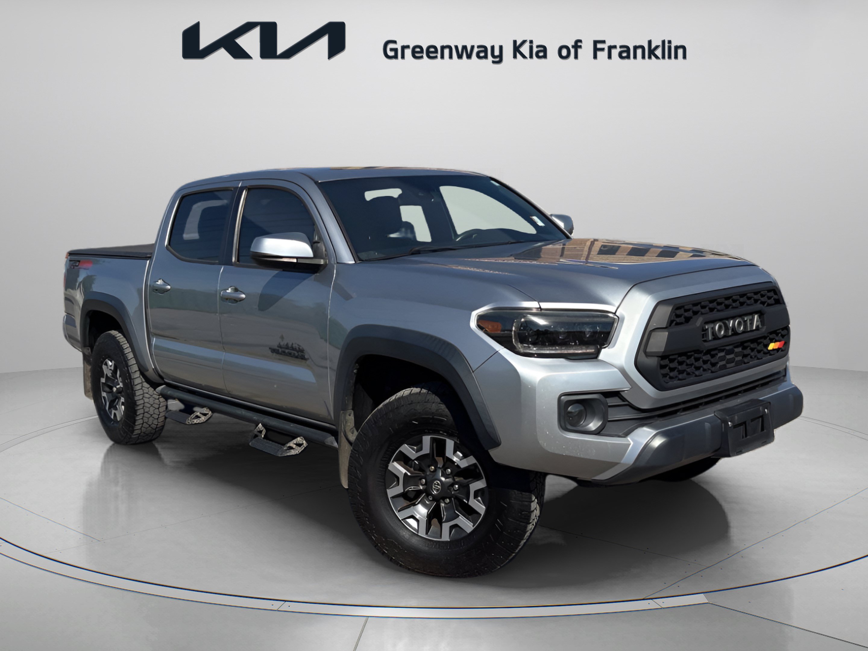 Used 2020 Toyota Tacoma TRD Off-Road w/ Technology Package AWD/4WD image 1
