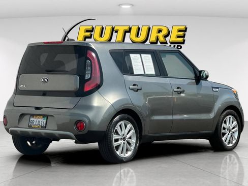 Used 2019 Kia Soul + FWD image 4