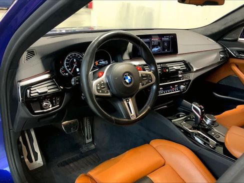Used 2019 BMW M5 w/ Executive Package image 17