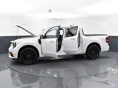 New 2025 Ford Maverick Lobo image 39