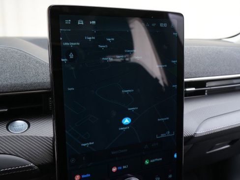 Used 2025 Ford Mustang Mach-E Premium image 39