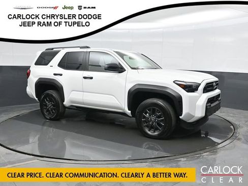 Used 2025 Toyota 4Runner SR5 image 5