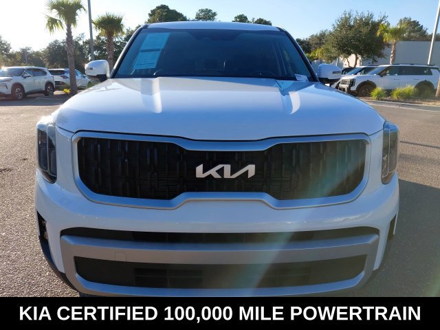 Certified 2024 Kia Telluride LX FWD image 2