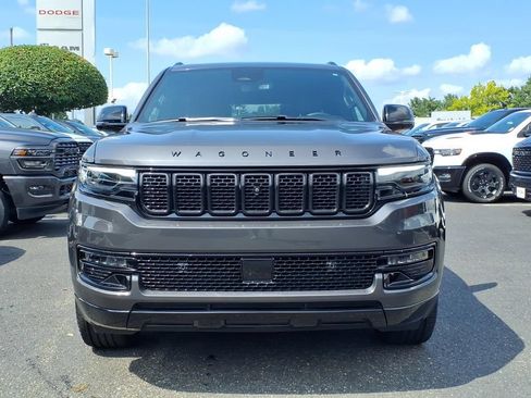 Certified 2024 Jeep Wagoneer Series II w/ Convenience Group I AWD/4WD image 2