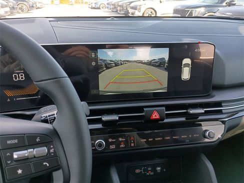 New 2026 Kia Sportage EX image 23