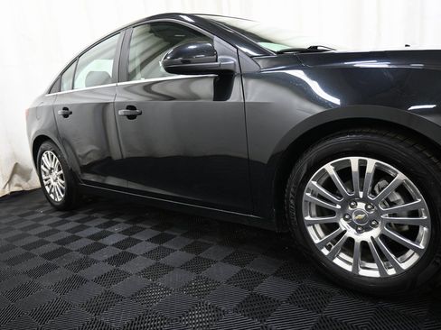 Used 2014 Chevrolet Cruze Eco image 14