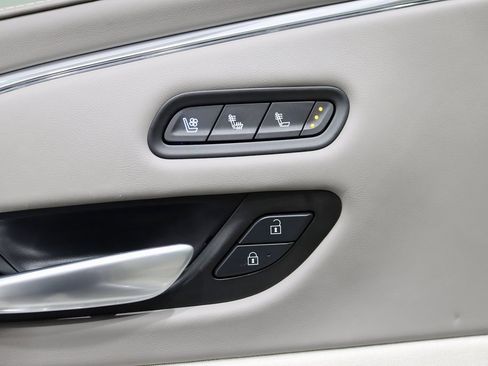 Used 2024 Cadillac Escalade Premium Luxury Platinum w/ Heavy-Duty Trailer Package image 40