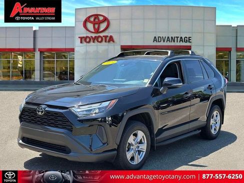 Certified 2023 Toyota RAV4 XLE AWD/4WD image 4