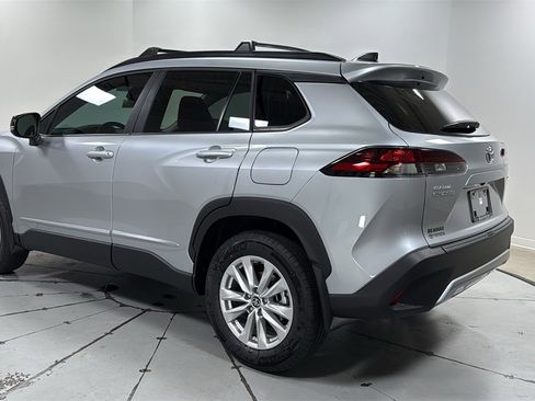 New 2026 Toyota Corolla Cross LE image 7