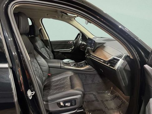 Used 2024 BMW X7 xDrive40i AWD/4WD image 30