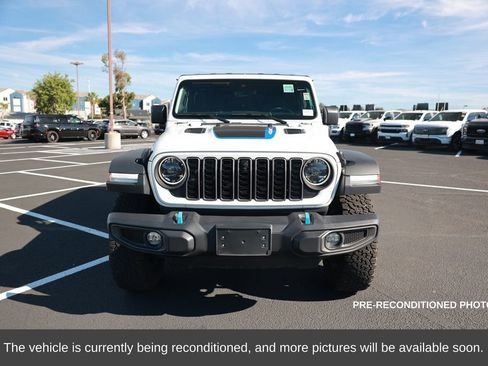 Used 2024 Jeep Wrangler Unlimited Rubicon 4xe w/ Technology Group image 9