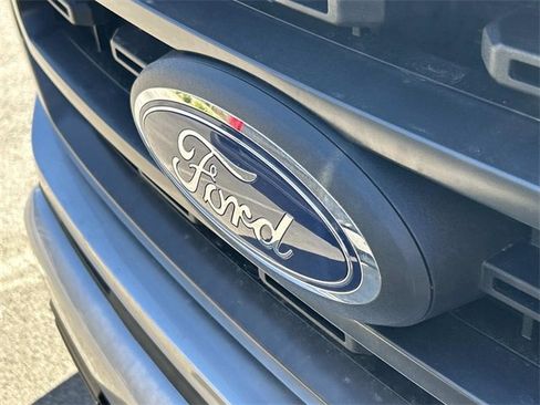 Certified 2022 Ford F150 XLT w/ Equipment Group 302A High image 8