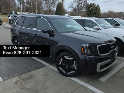 Used 2025 Kia Telluride EX