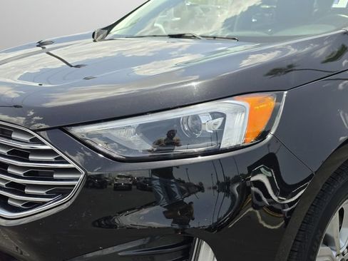 Used 2024 Ford Edge Titanium AWD/4WD image 18