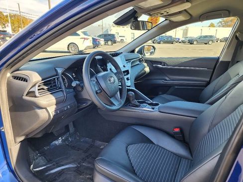 Used 2023 Toyota Camry SE image 20