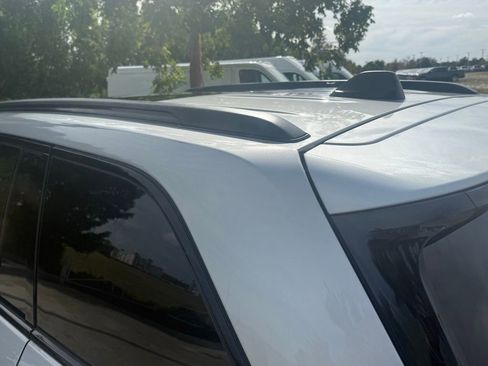 Certified 2025 Jeep Grand Cherokee Limited w/ Black Appearance Package image 39