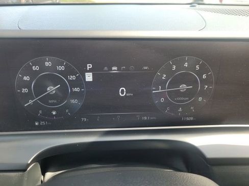 Certified 2024 Kia Seltos SX AWD/4WD image 11